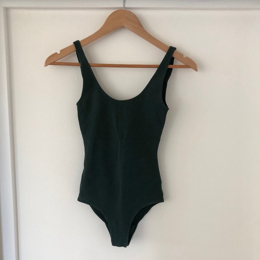 Aritzia Wilfred Free Hunter Green Bodysuit, XXS
